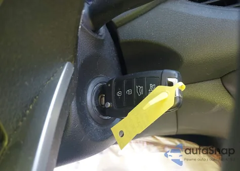 2020 Hyundai Elantra Gt from USA, damaged, VIN KMHH35LE6LU146118